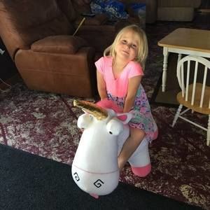 Meet your Posher, Robin